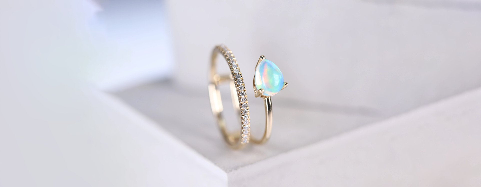 Elegant Diamond, Gold & Gemstone Engagement Rings