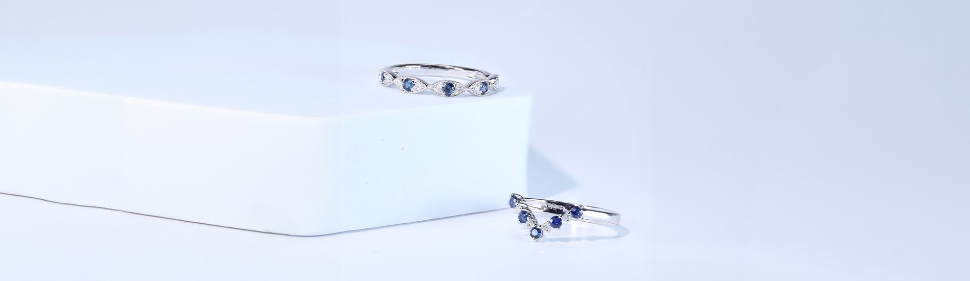 Engagement Rings & Bands