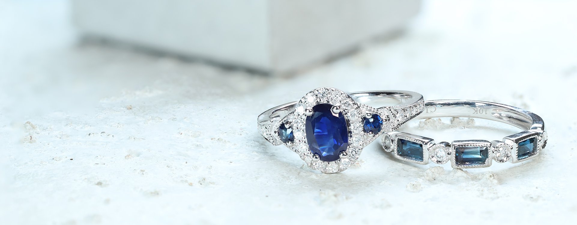 Blue Sapphire  Gold & Diamond Engagement & Statement Ring
