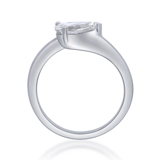 18K White Gold Pear-Cut LAB Grown Diamond Ring