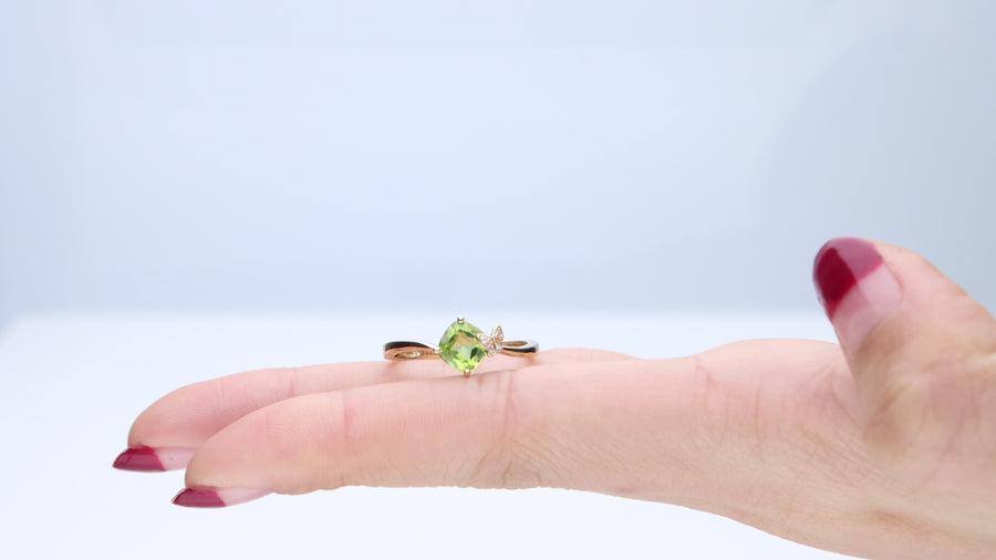 Aurora 14K Yellow Gold Cushion-Cut Manchurian Peridot Ring