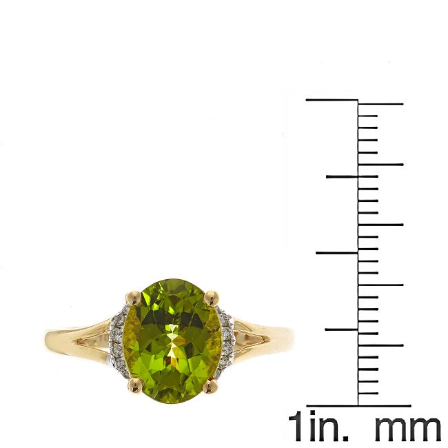 Vienna 10K Yellow Gold Round-Cut Manchurian Peridot Ring