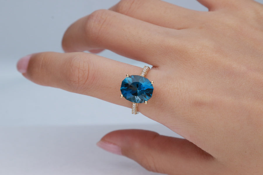 Elsie 14K Yellow Gold Round-Cut Brazilian London Blue Topaz Ring